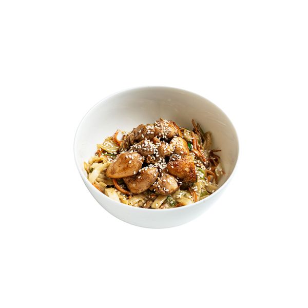 Удон в сливочном соусе с курицей