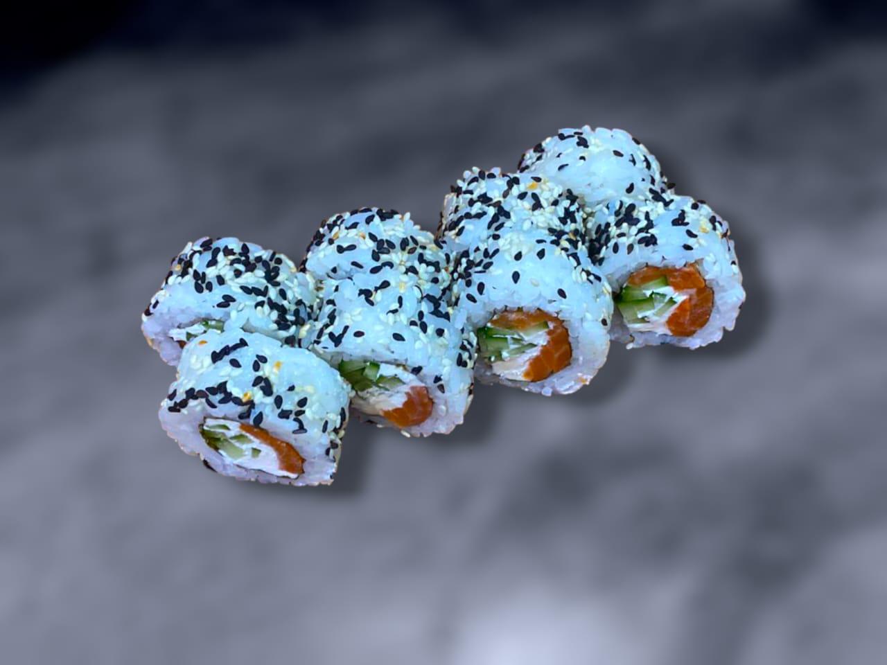 Ролл Лосось в кунжуте