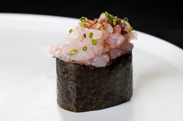 Суши спайси из Сибаса