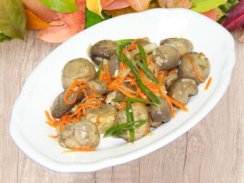 Шампиньоны маринованные