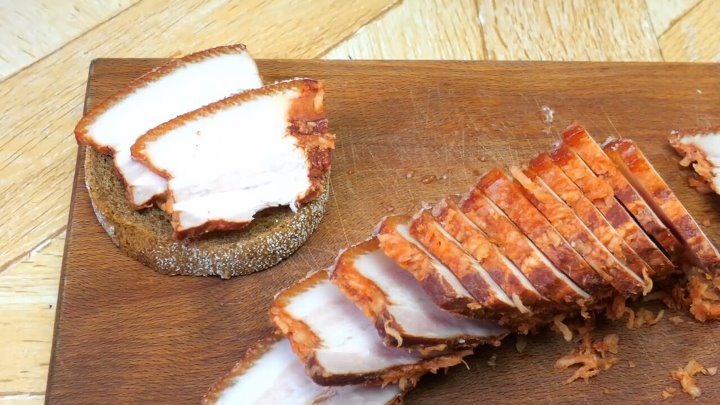 САЛО МЕДВЕЖЬЕ ПОДКОПЧЕНОЕ