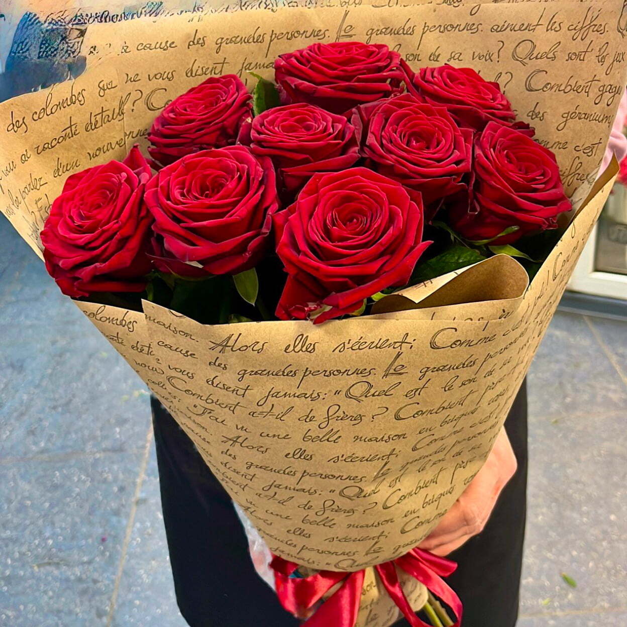 Букет из роз ред Наоми (Россия)