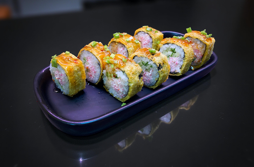 Ролл "Калифорния с крабом темпура"