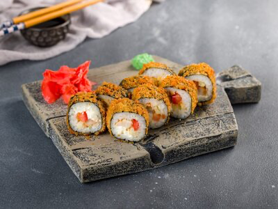 Жареный ролл Фиш чиз