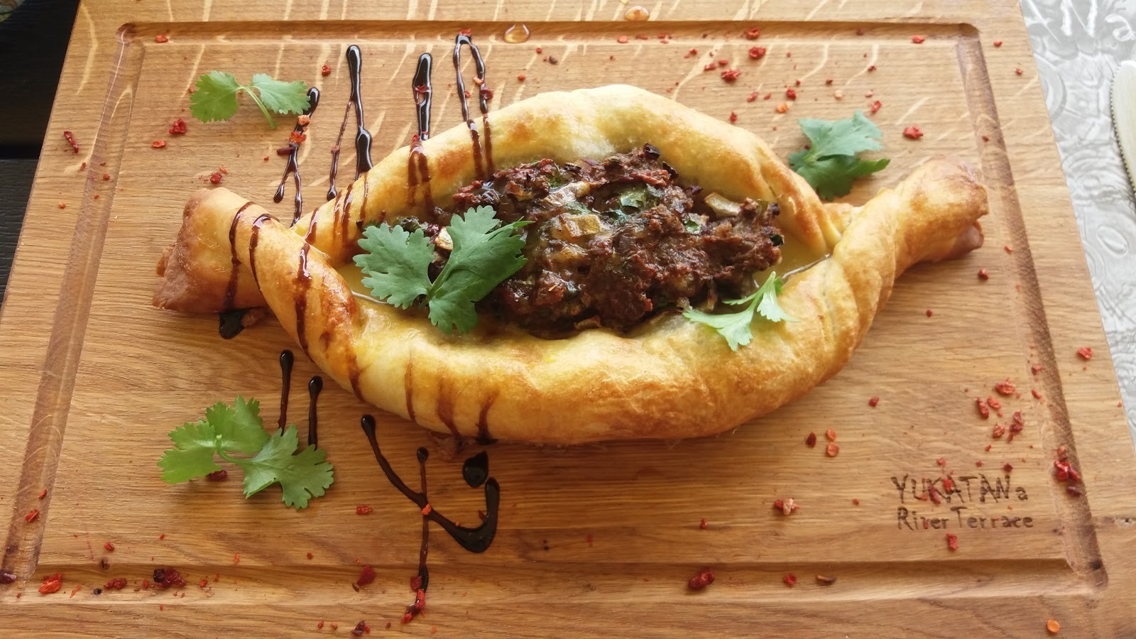 Хачапури с говядиной и свининой