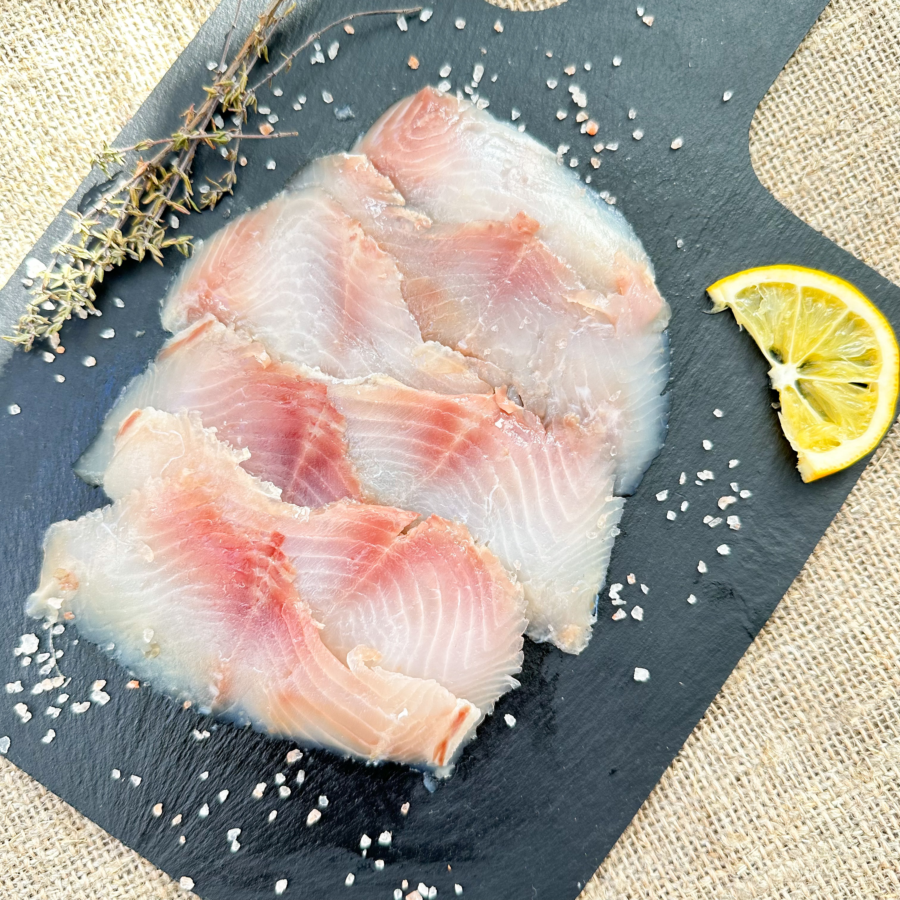 ОМУЛЬ ФИЛЕ СЛАБОЙ СОЛИ НАРЕЗКА 