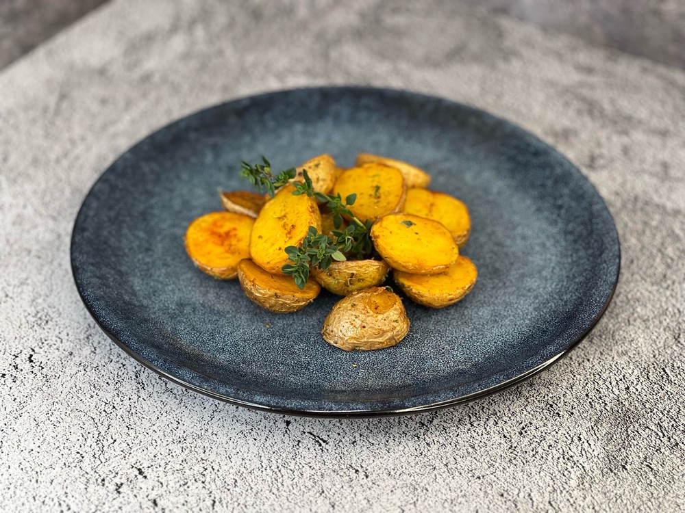 Мини картофель с ароматными травами