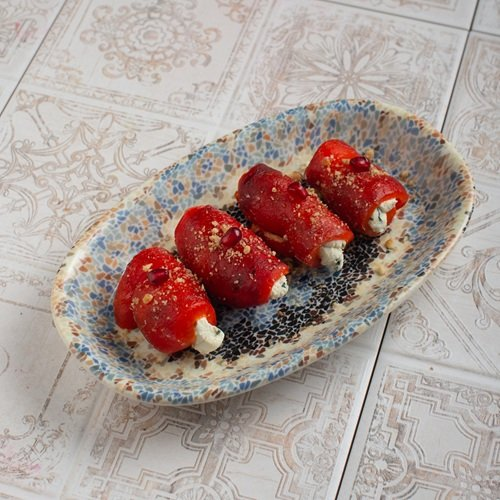 Рулетики из болгарского перца