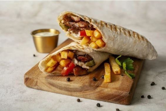 По-еревански с картофелем фри