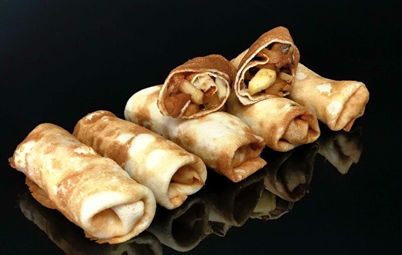 Блинчики с яблоками 6 шт.