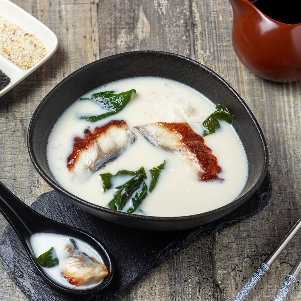 Суп сливочный с угрем