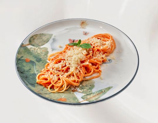 Спагетти в соусе Наполи