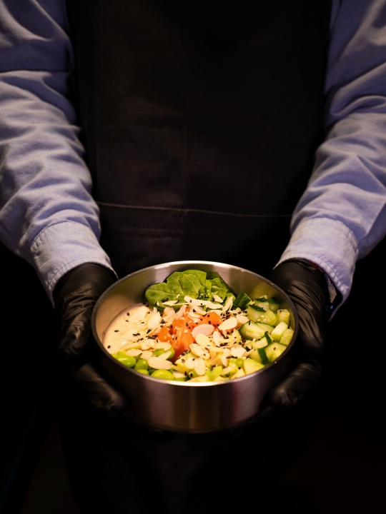 Боул с форелью