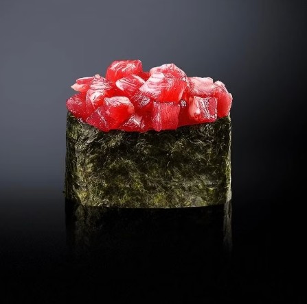 Гункан с тунцом