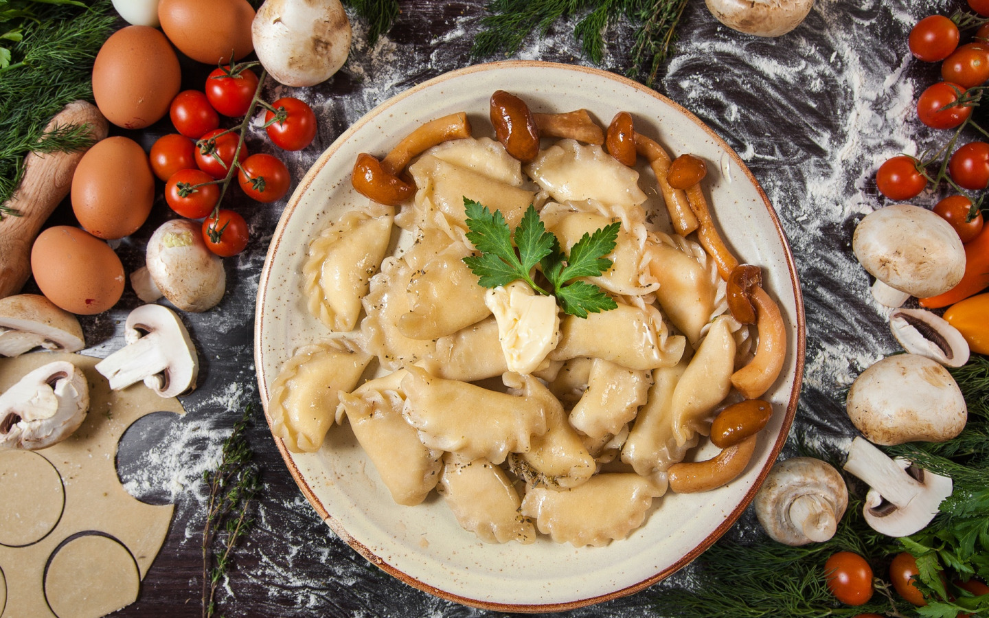 Вареники с картофелем и грибами