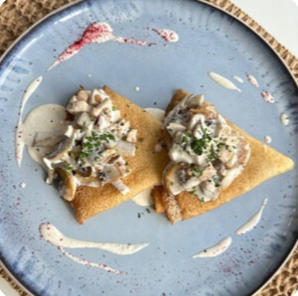 Блины с курицей и грибами