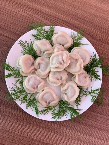 Пельмени со сметаной
