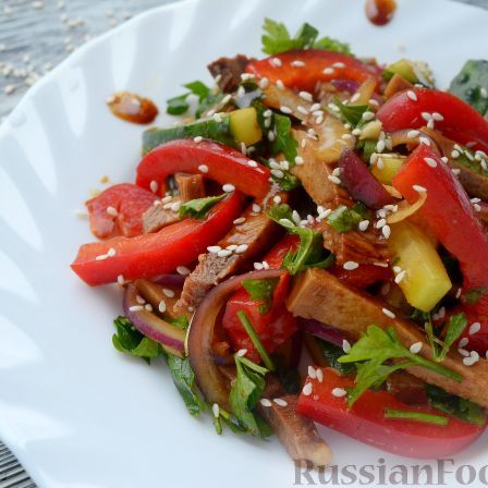 Язык говяжий с овощами