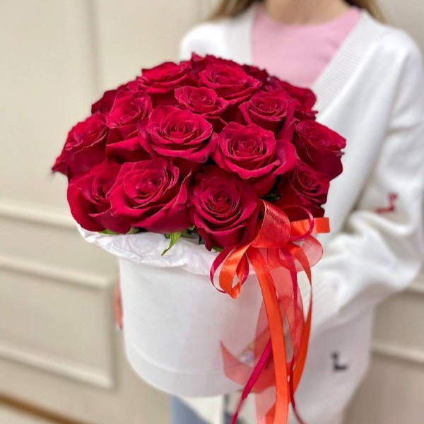 Композиция из 31 розы