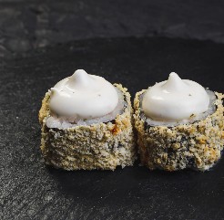 Жареный ролл с курицей (8 шт.)