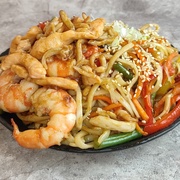 WOK с морепродуктами фунчоза
