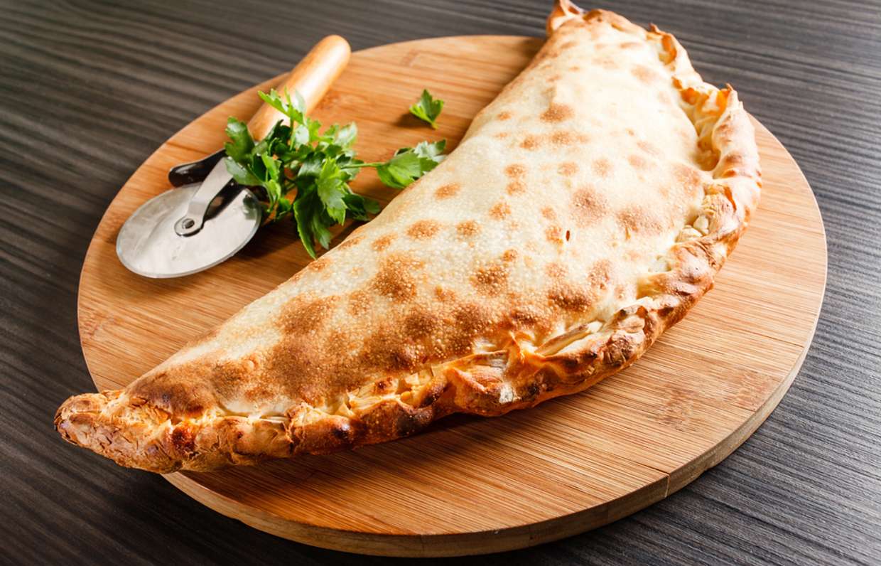 Кальцоне
