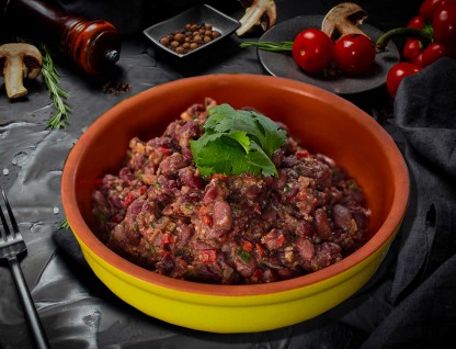 Лобио с гурийской капустой и мчади