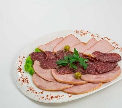 Мясная тарелка