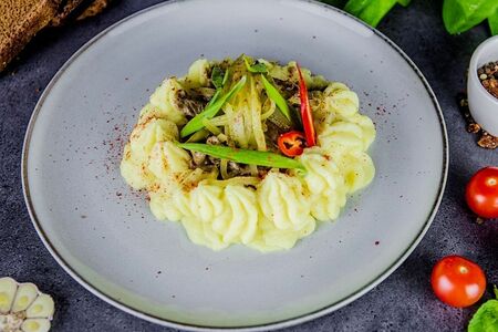 Бефстроганов с говядиной