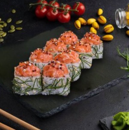 Ролл Lux Мияги