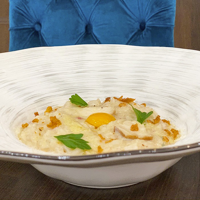 Ризотто с курицей и сливочным соусом