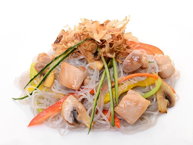 Крахмальная лапша с курицей