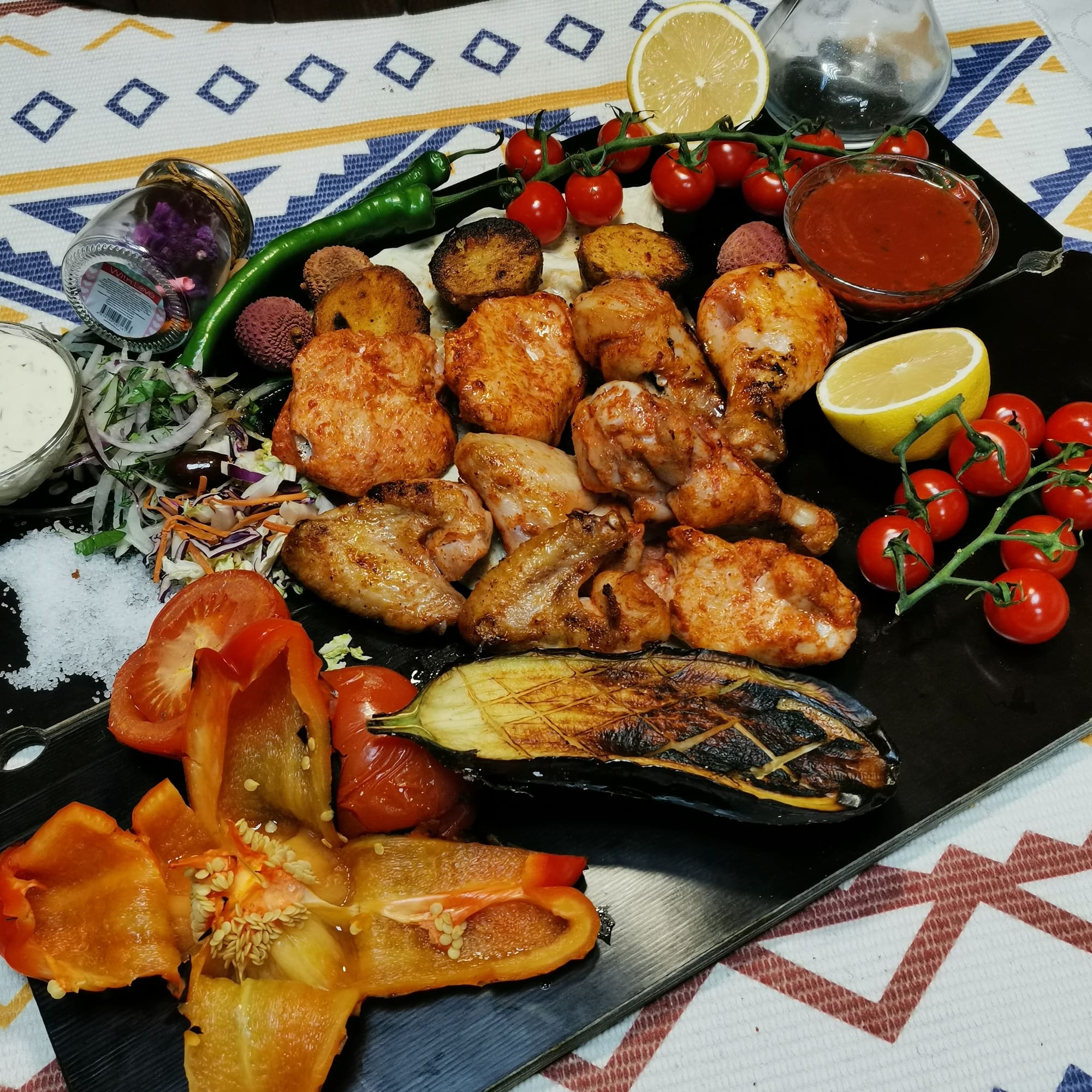 Сет из курицы на компанию