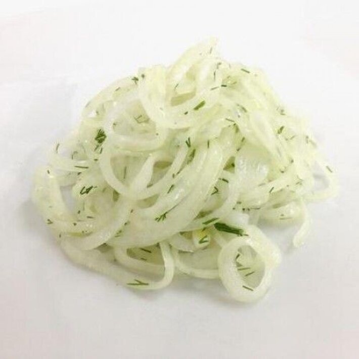 Лук маринованный