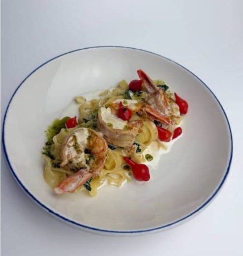 Фетучини с тигровыми креветками