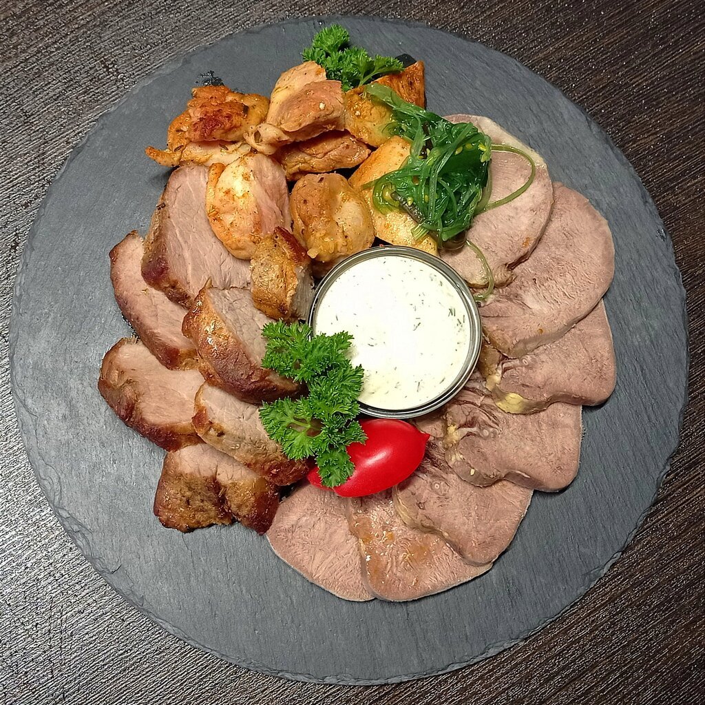 "Мясное трио"