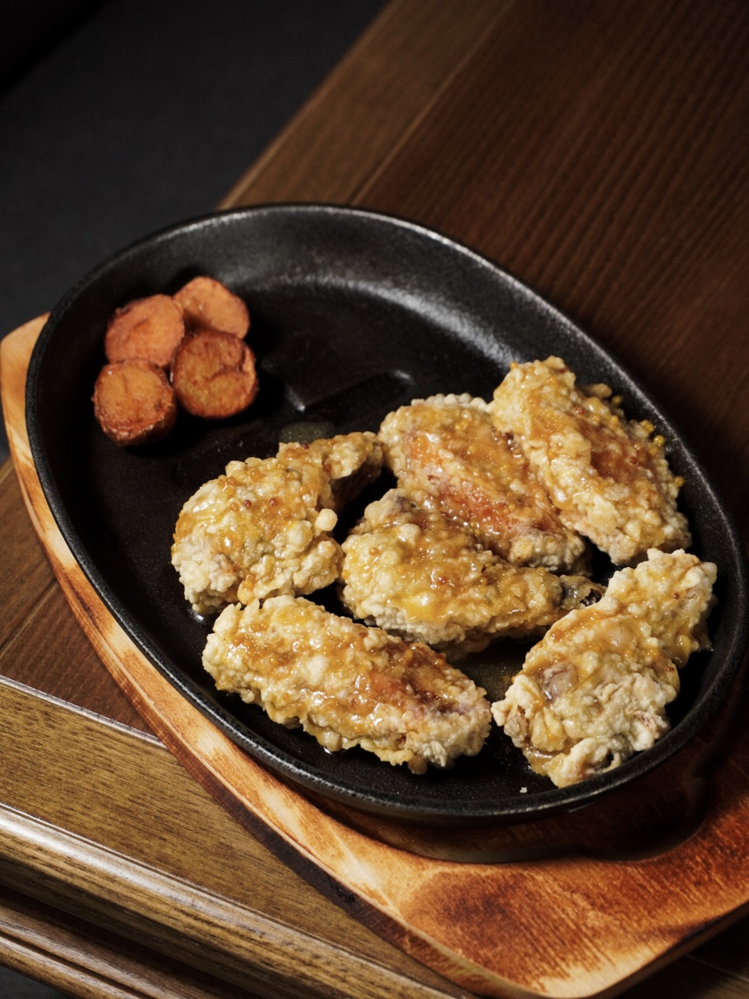 Крылья в цитрусовом соусе