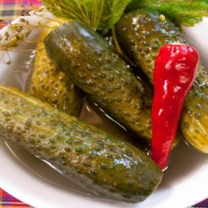 Огурцы малосольные