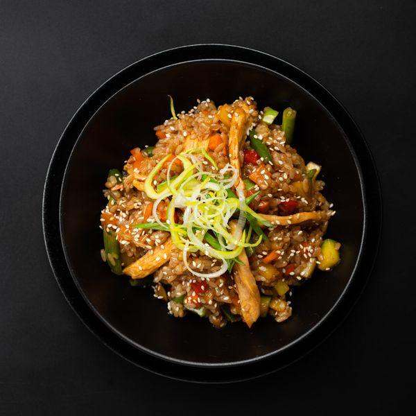 Рис WOK с курицей и овощами