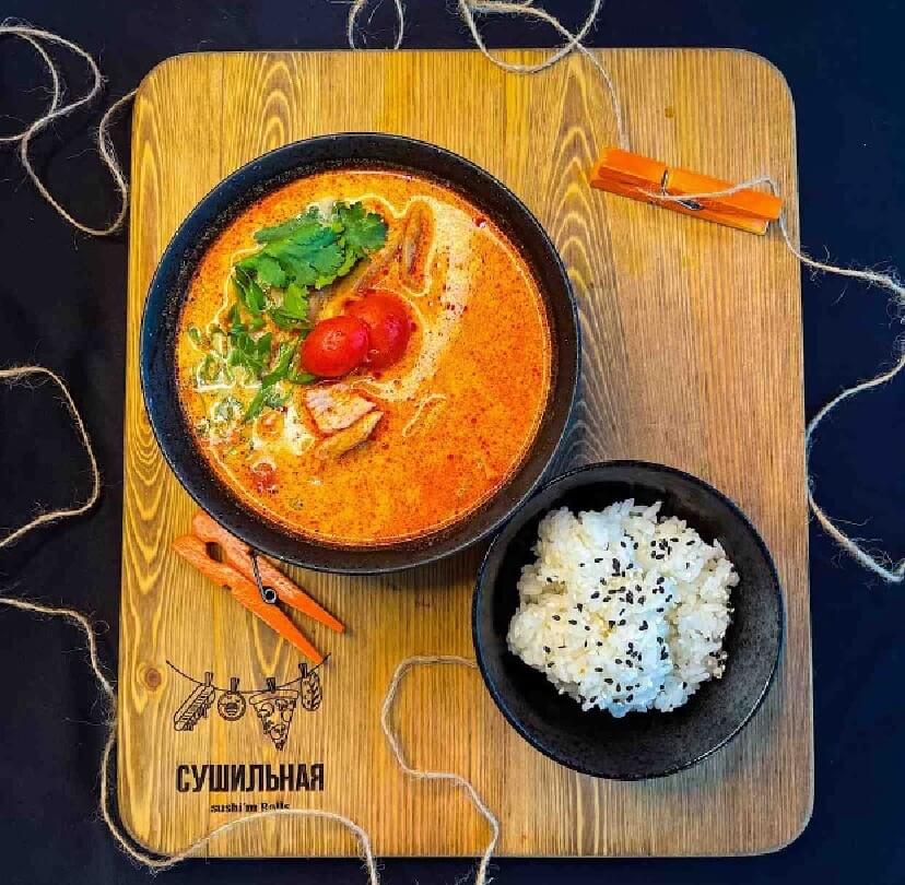 Том ям с курицей