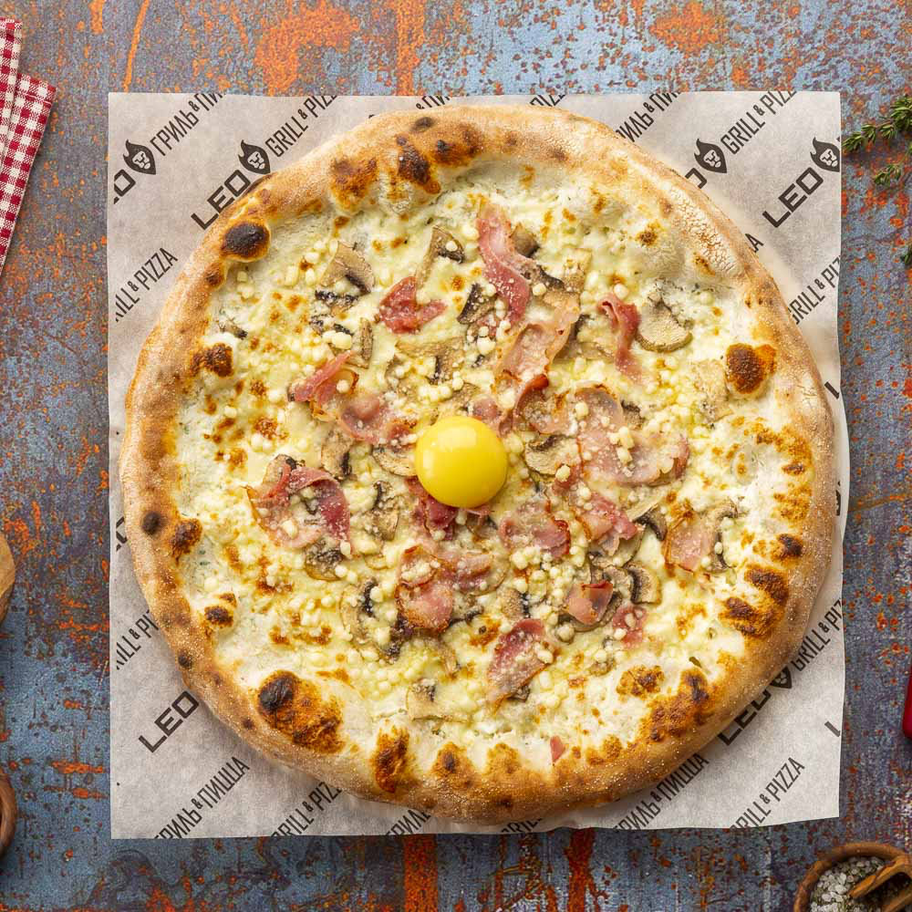 Пицца Карбонара (тесто: традиционное)