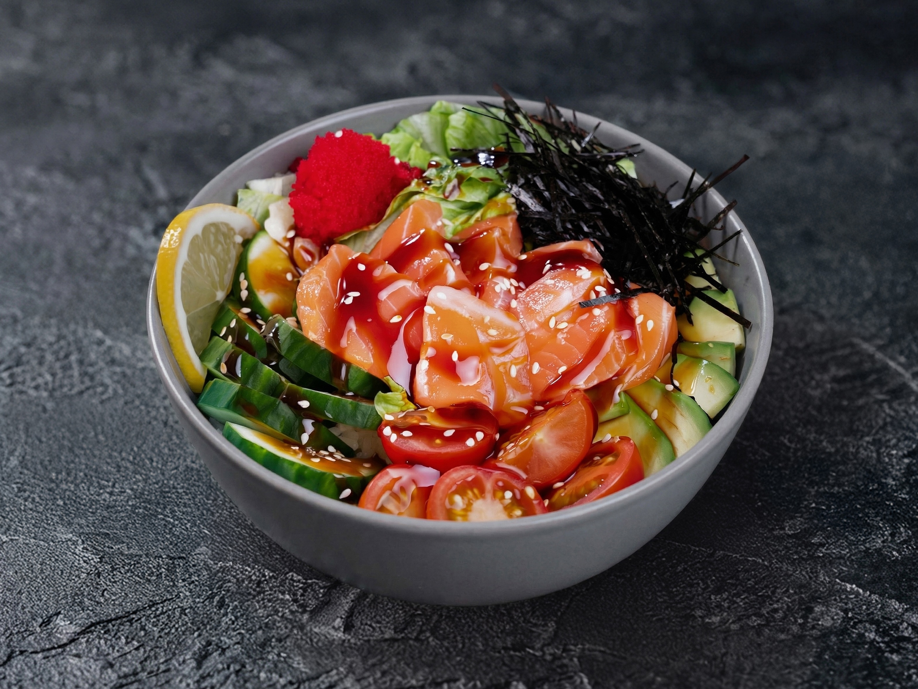 Поке с лососем