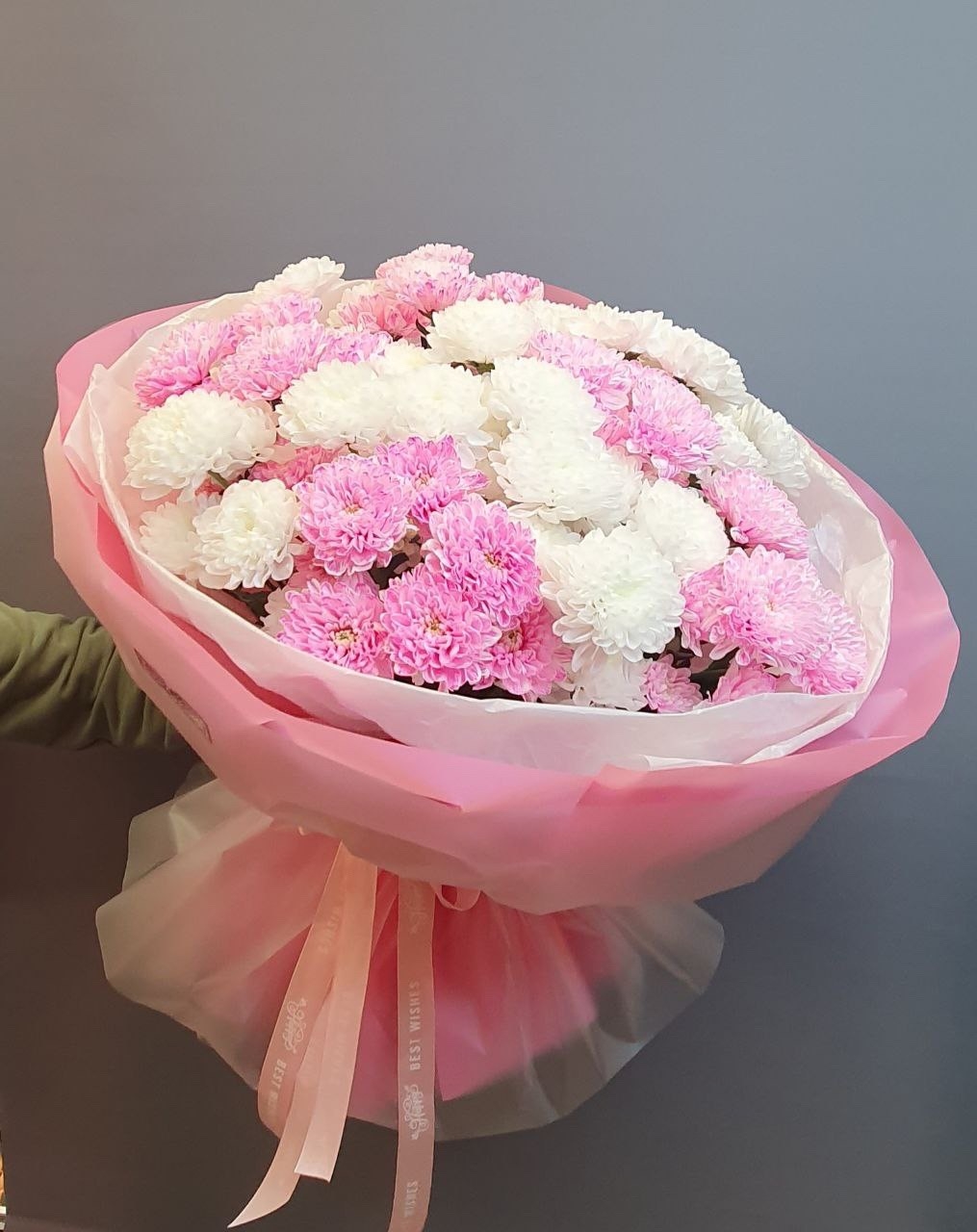 Большой букет из хризантем