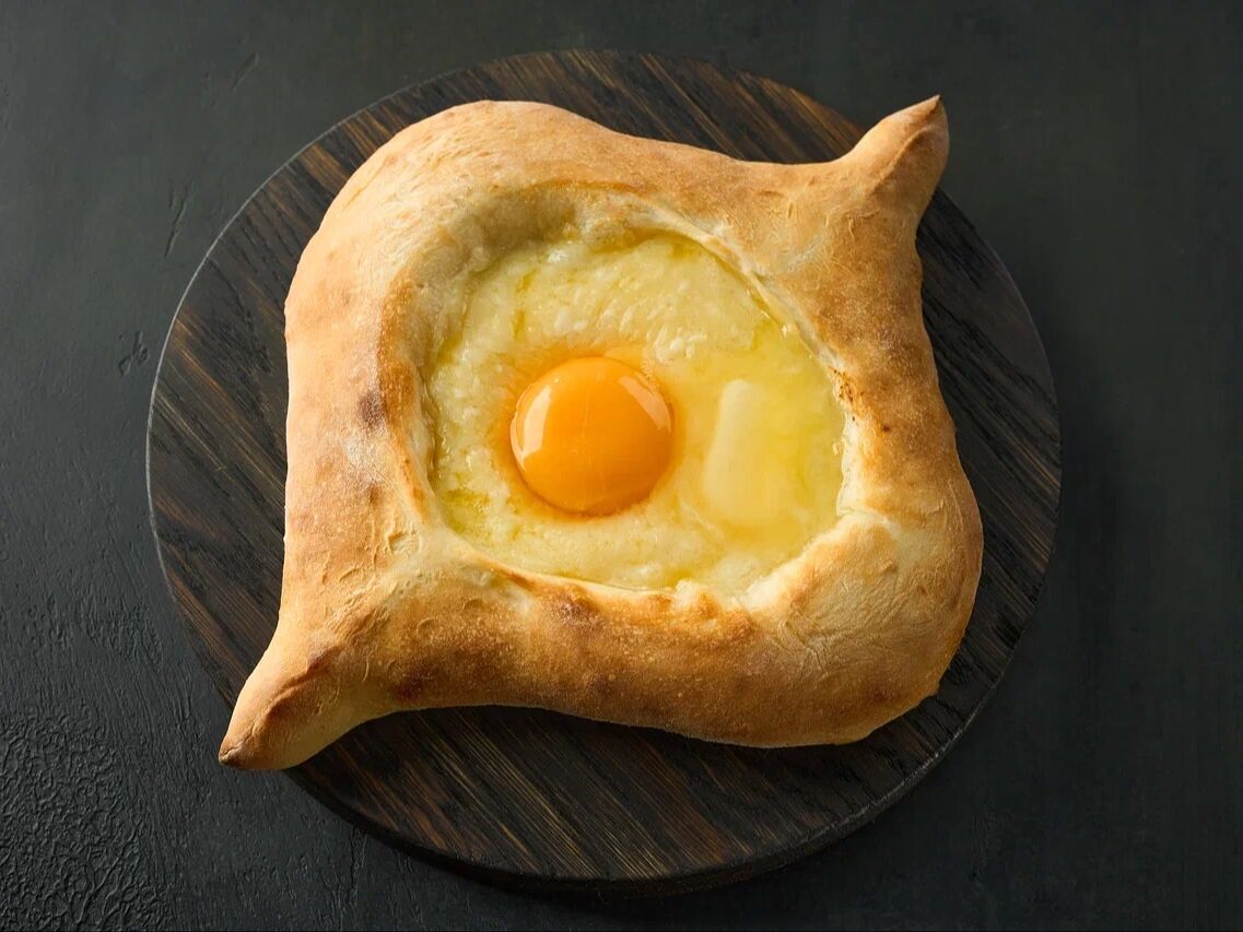 Хачапури по-аджарски
