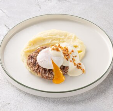 Бифштекс из говядины со сливочно-горчичным соусом и яйцом пашот и Пюре