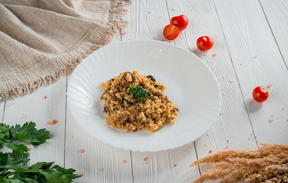 Булгур с белыми грибами
