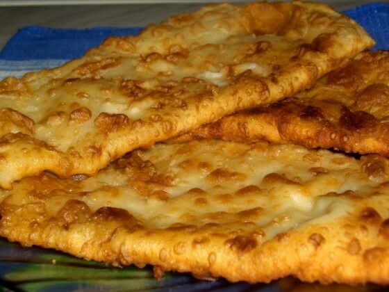 ЧЕБУРЕК С МЯСОМ