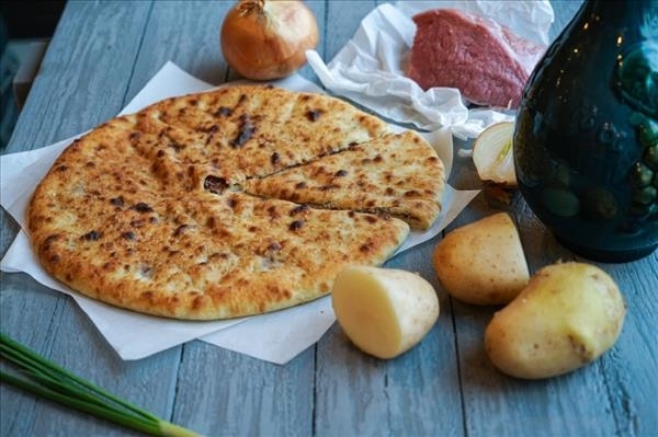 Пирог с говядиной и картофелем