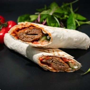 Люля-кебаб из баранины в лаваше