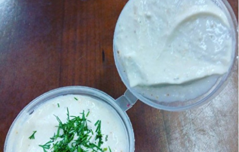 Соус сливочно-чесночный